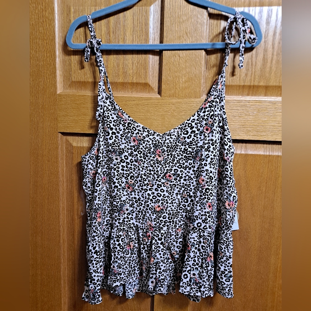 NWT Gypsies & Moondust Tank